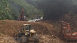 Quang Nam to provide housing support to disaster-hit households