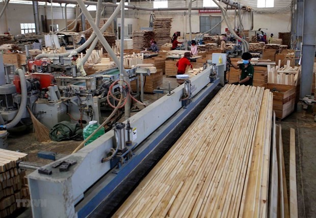 Viet Nam aims to earn 14.5 billion USD from forestry exports