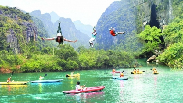 Quang Binh to host international flower festival in 2023