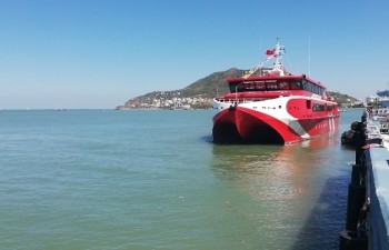 Vietnam’s largest high-speed craft put into operation