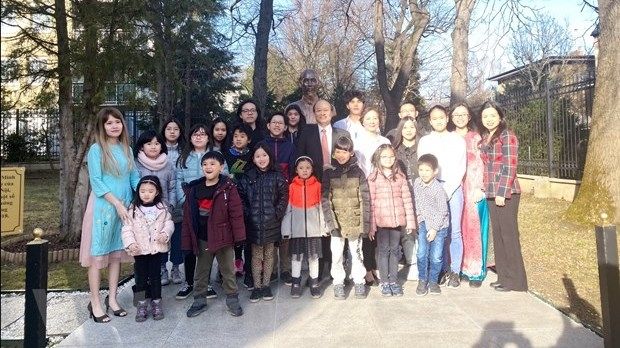 vietnamese language class opens in austria