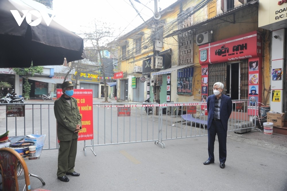 Health Minister Nguyen Thanh Long: Stronger measures needed amid swift spread of COVID-19