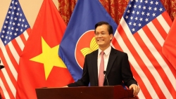 Đại sứ các nước ASEAN tại Washington D.C. trao đổi trực tuyến Quyền giám đốc DFC David Marchick