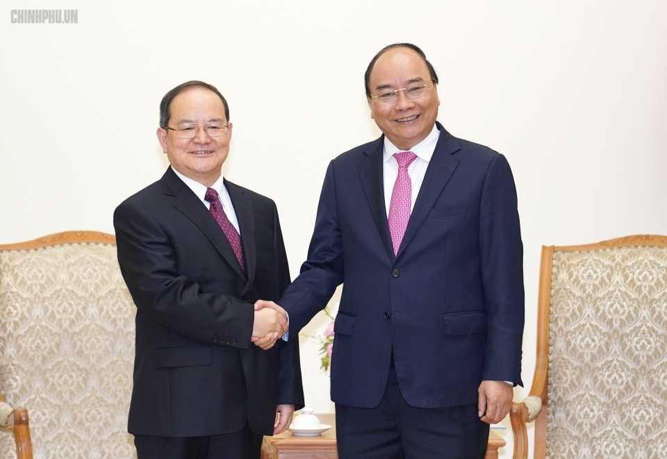 pm receives party leader of guangxis zhuang autonomous region