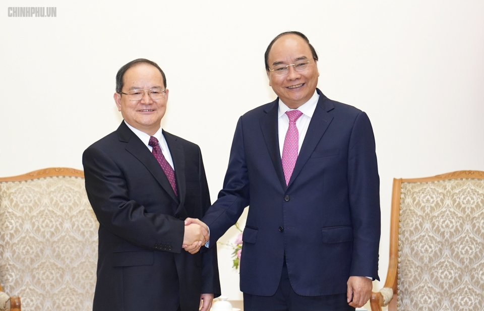 PM receives Party leader of Guangxi’s Zhuang autonomous region