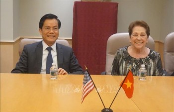 Vietnam, US join hands to heal war wounds