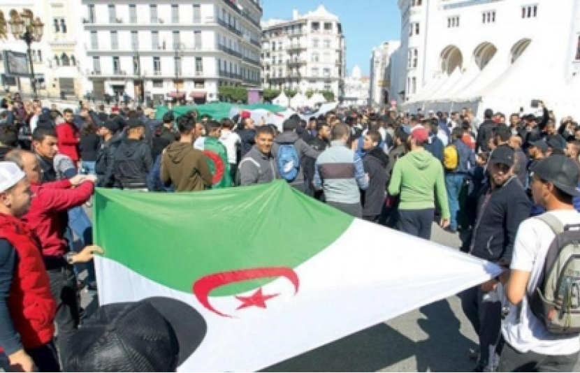 Bất ổn Algeria gia tăng, người dân biểu tình đòi Tổng thống từ chức