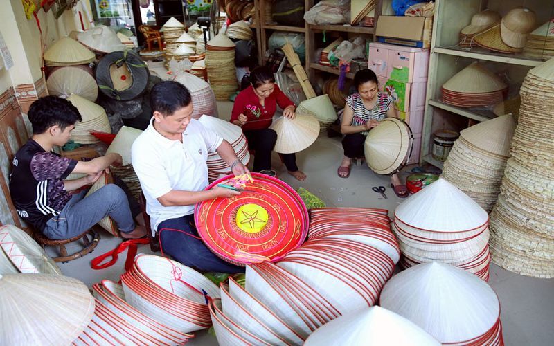 ha noi craft villages urged to apply new technologies to promote products