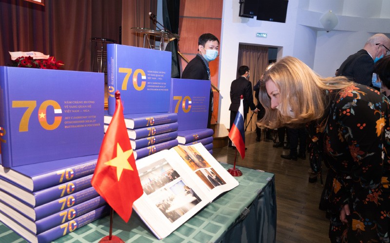 Ra mắt sách kỷ niệm 70 năm quan hệ Việt Nam-LB Nga