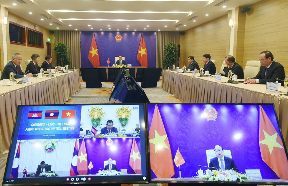 Viet Nam, Laos, Cambodia seek stronger partnership