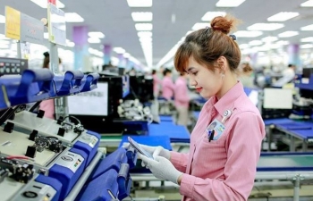April marks severe drop in import-export turnover