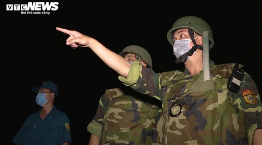Soldiers remain on duty for 24 hours each day, thereby tightening the border as a means of controlling the potential spread of the COVID-19 pandemic among the local community.