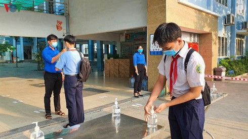 vietnam can offer world lessons in covid 19 containment