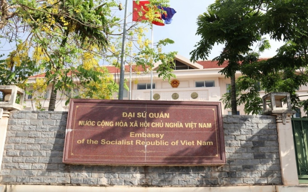 First Vietnamese coronavirus patient dies in Laos