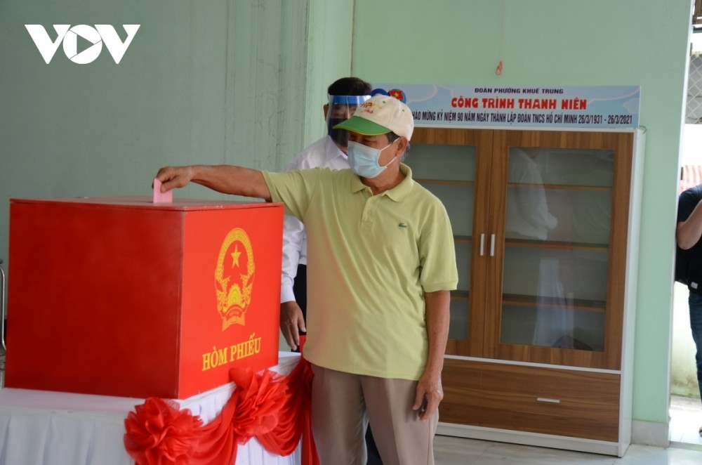 Da Nang holds election rehearsal in COVID-19 context Da Nang holds election rehearsal in COVID-19 context