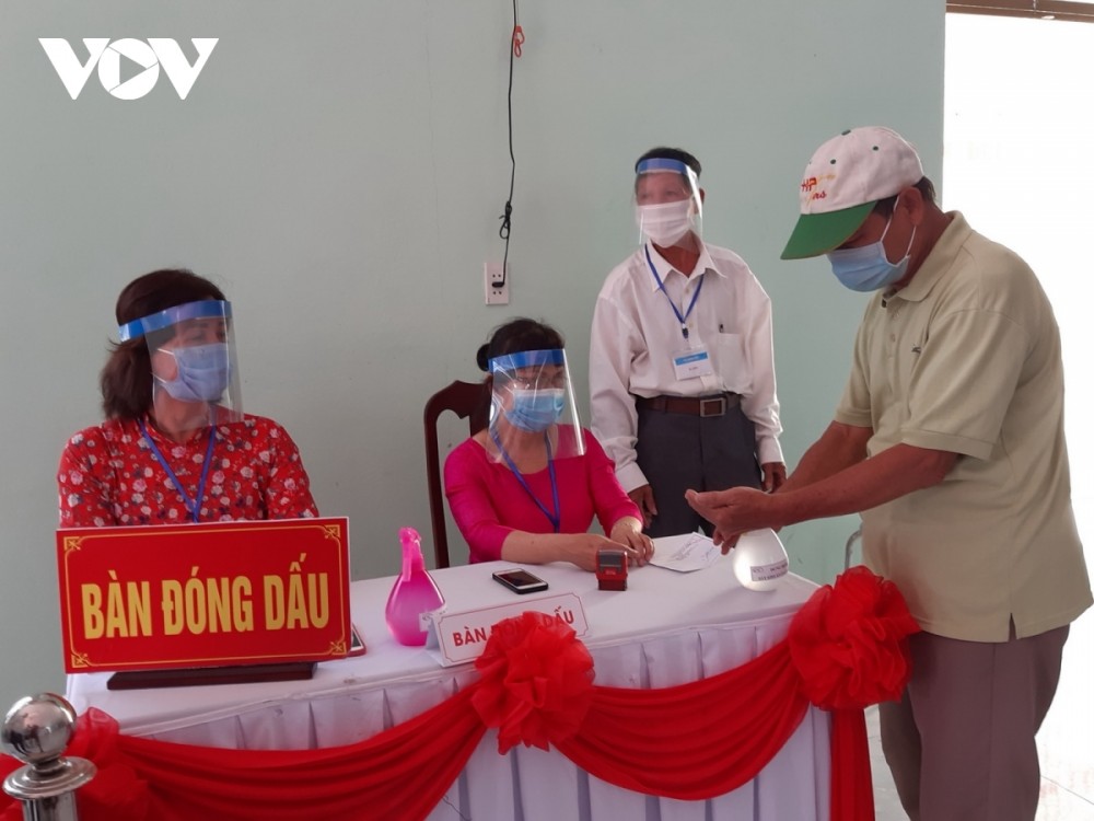 Da Nang holds election rehearsal in COVID-19 context