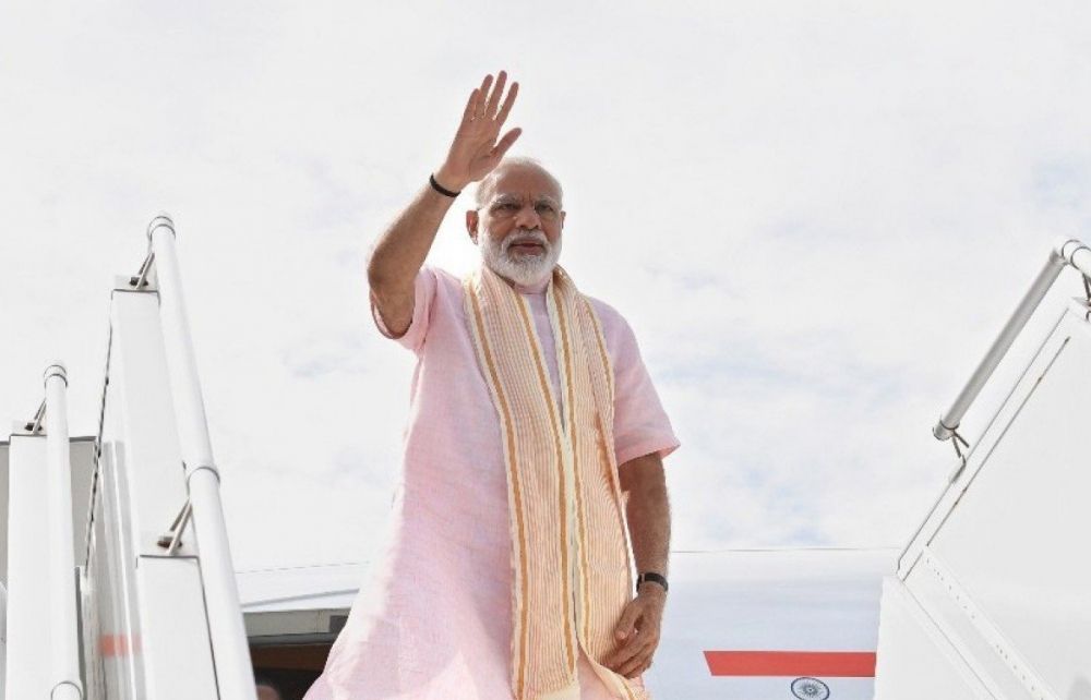 Thủ tướng Ấn Độ thăm đồng minh Nam Á: Từ cân bằng tới xoay trục