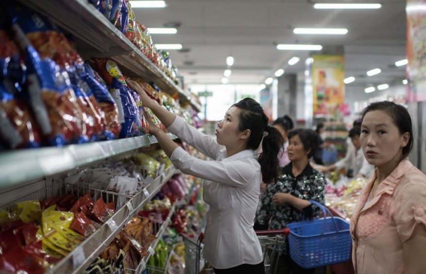 Triều Tiên kêu gọi người dân sản xuất hàng hóa tầm cỡ thế giới, không phụ thuộc nhập khẩu