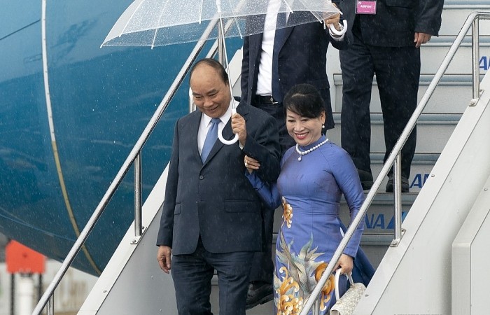 Thủ tướng Nguyễn Xuân Phúc đến thành phố Osaka, Nhật Bản