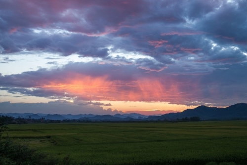 Majestic Phong Nha-Ke Bang National Park through lens of foreign photographer