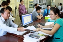 Voluntary social insurance attracts more participants