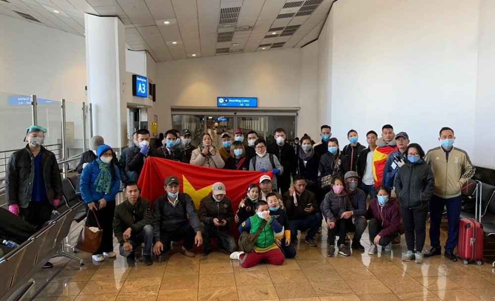 Dịch Covid-19: Người Việt Nam tại Mozambique vui mừng tham gia chuyến bay hồi hương