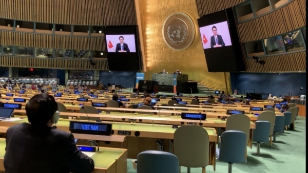 Faster actions needed to end HIV/AIDS in 2030: Deputy Prime Minister Vu Duc Dam