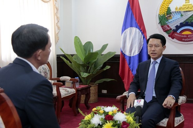 5128 lao foreign minister saleumxay kommasith