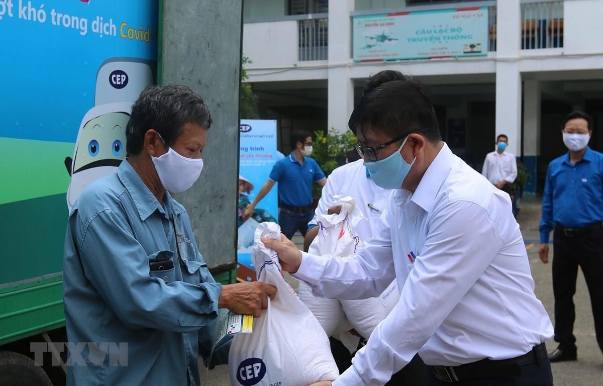 Immediate action required to deliver aid to COVID-19 pandemic-hit people