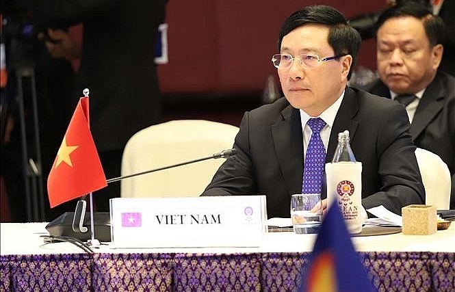 Vietnamese FM co-chairs 10th MGC Ministerial Meeting