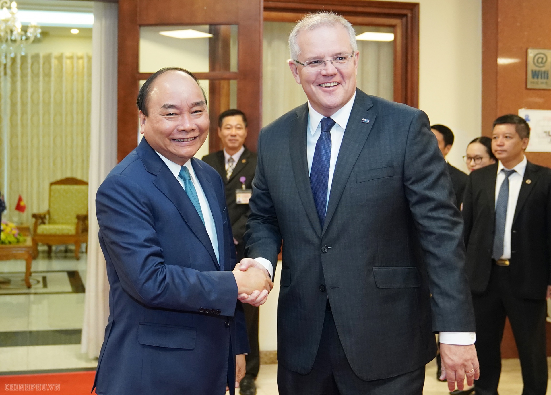 prime minister hosts official welcome ceremony for australian counterpart