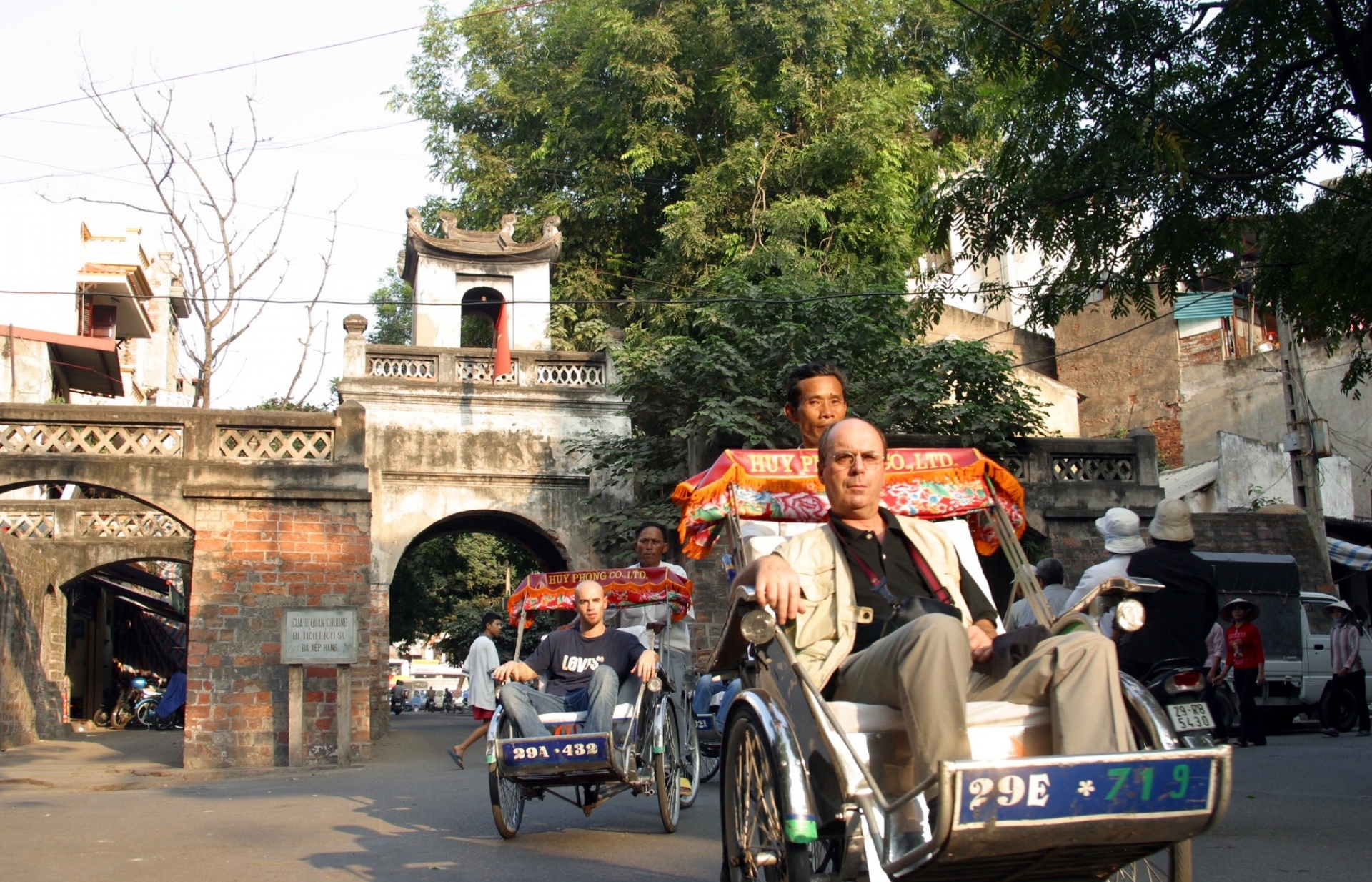 Number of tourists to Ha Noi increases in August