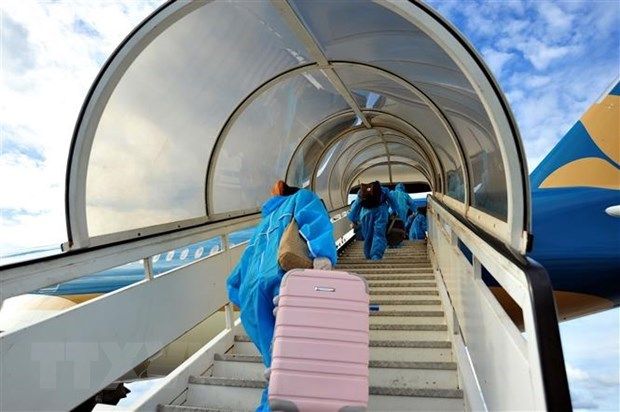 5732-more-vietnamese-citizens-brought-home-from-us