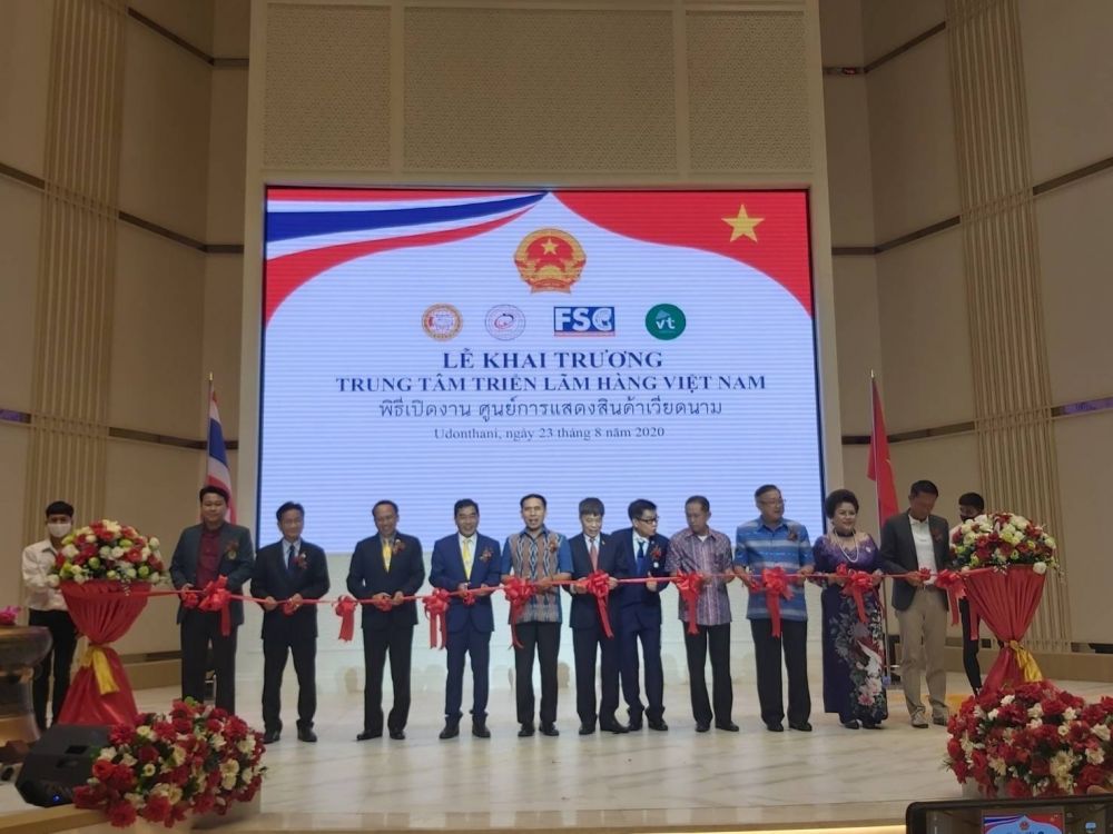 1905-vna-potal-khai-truong-trung-tam-trien-lam-hang-viet-nam-chat-luong-cao-o-vung-dong-bac-thai-lan-231012416-4976991