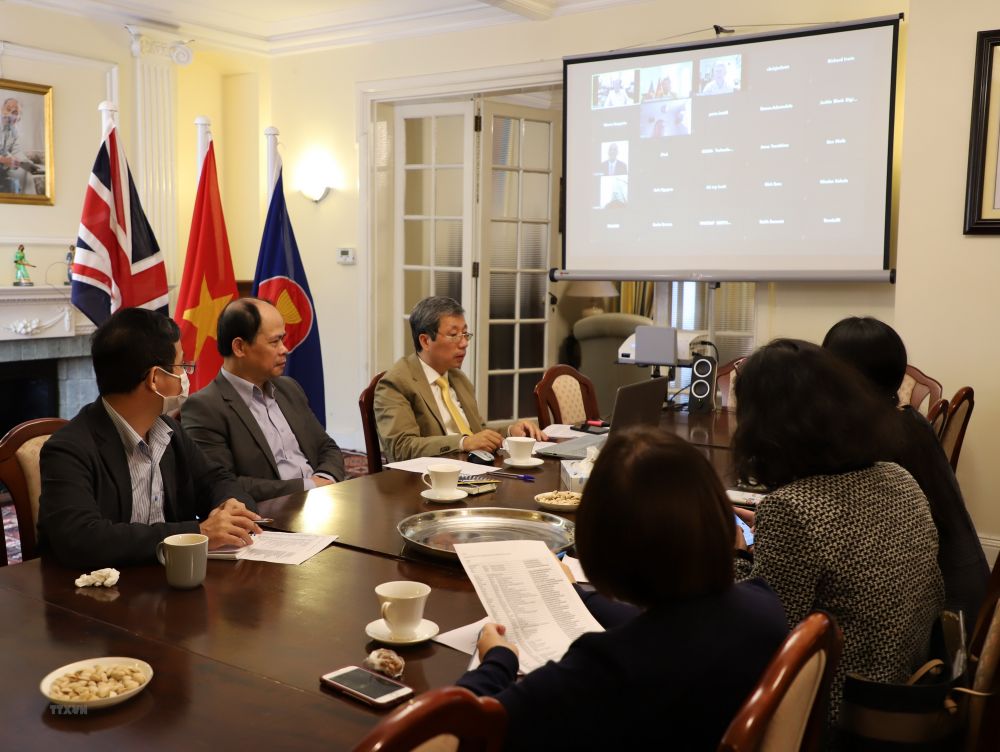 uk businesses seek cooperation opportunities in vietnam