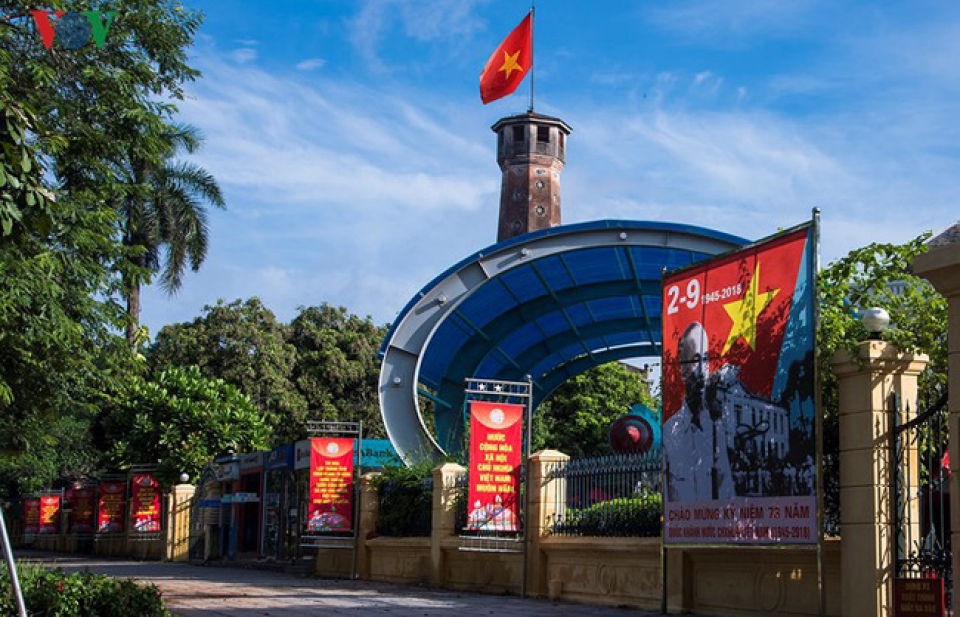 Điện và thư mừng kỷ niệm 73 năm Quốc khánh Việt Nam