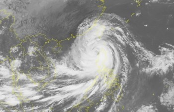 Siêu bão Mangkhut đã đi vào Biển Đông và thành bão số 6