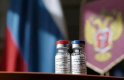Covid-19: Nga cung cấp lô vaccine Sputnik-V đầu tiên cho các địa phương