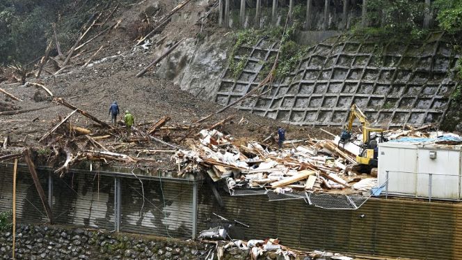 Two Vietnamese interns in Japan go missing in Typhoon Haishen