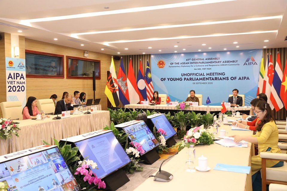 unofficial meeting of young parliamentarians of aipa