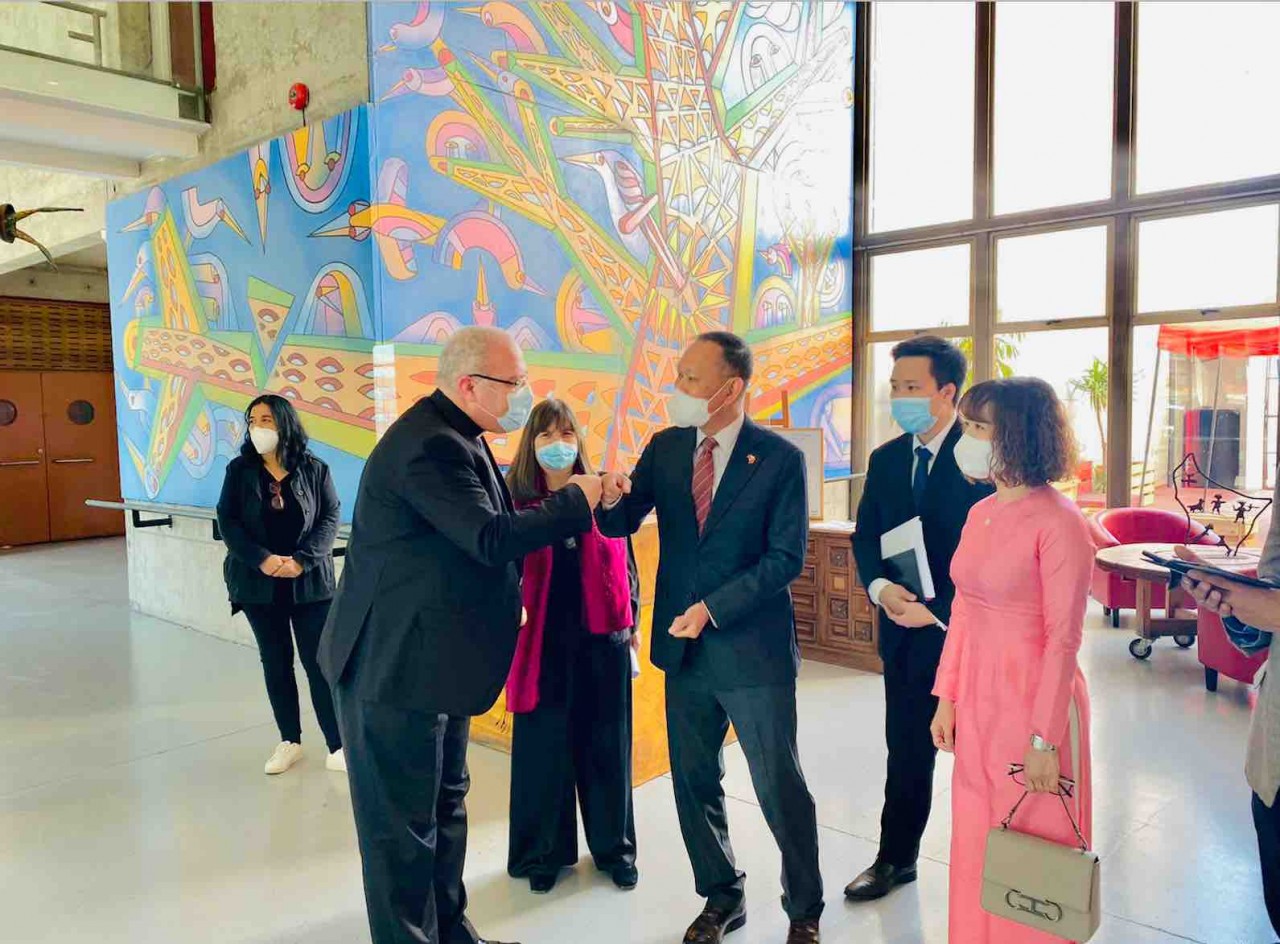 Đại sứ quán Việt Nam tại Chile tổ chức hoạt động