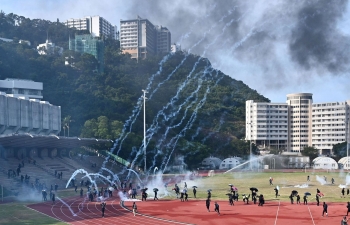 Vietnamese students in Hong Kong get support to come back home