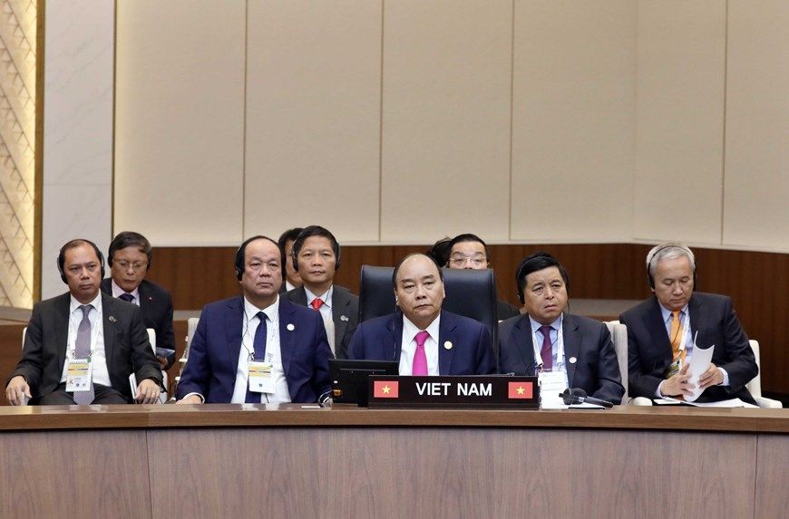 pm attends asean rok commemorative summit