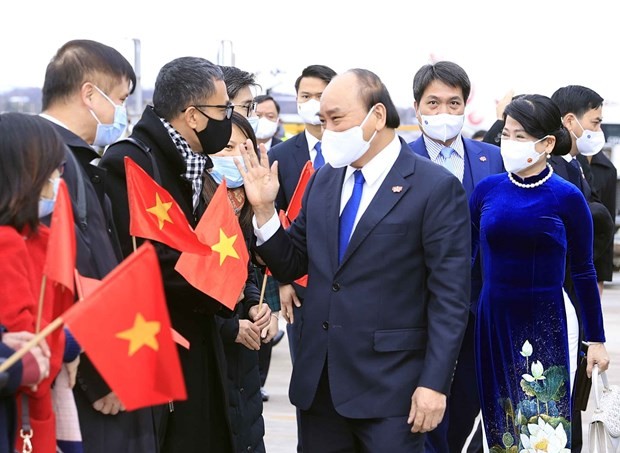 President Nguyen Xuan Phuc wraps off official visit to Switzerland