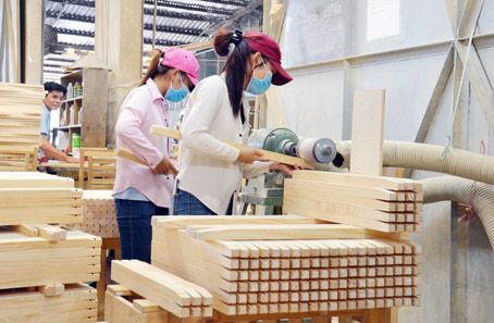 vietnams wood exports likely to reach 11 bln usd in 2019