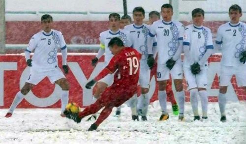 vietnamese midfielders goal selected most iconic