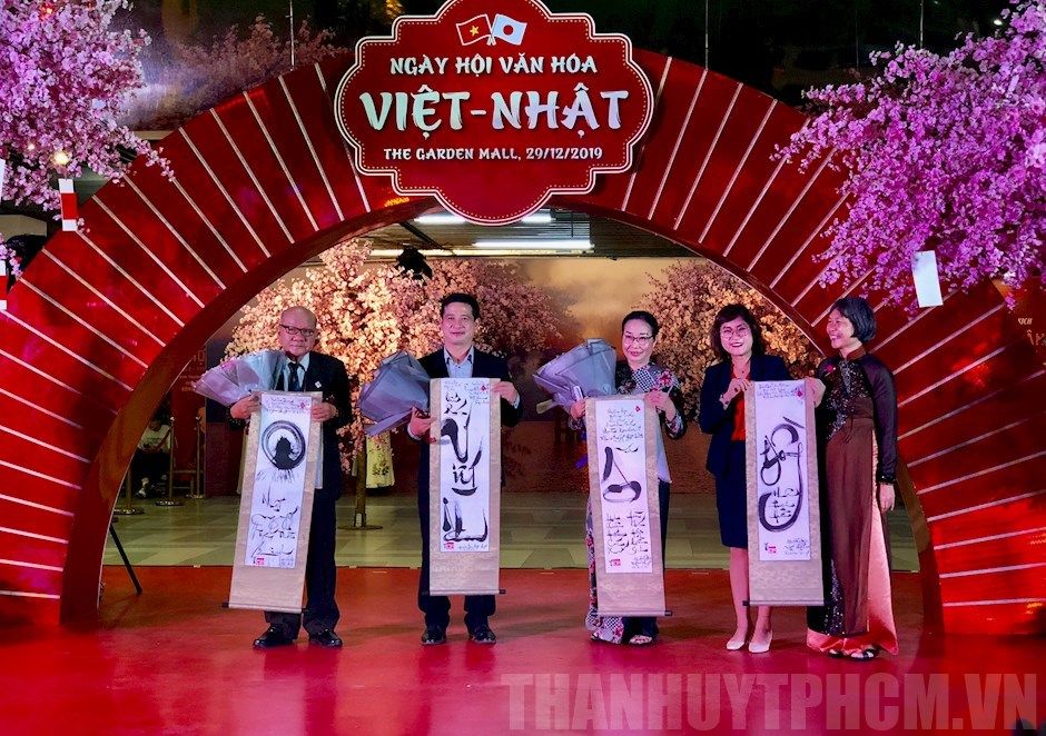 vietnam japan cultural exchange festival opens in hcm city