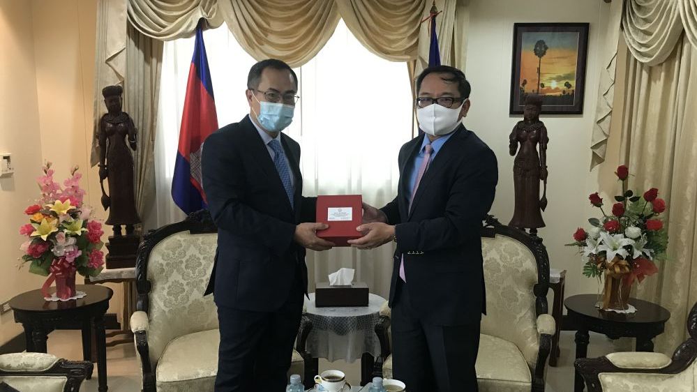 Đại sứ Việt Nam tại Thái Lan Phan Chí Thành chào xã giao Đại sứ các nước ASEAN