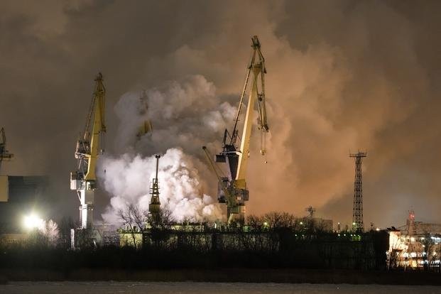 Cháy tàu hộ vệ trang bị tên lửa Provorny của Nga