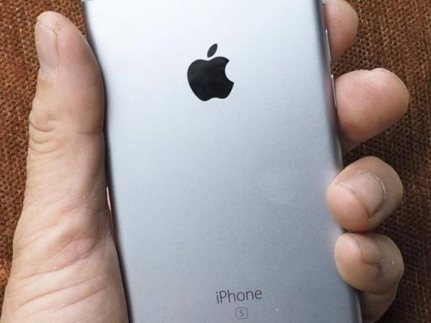 ​Apple bị điều tra hành vi giảm hiệu năng các iPhone đời cũ